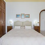 Mamma Rosa 3* بوسيتانو