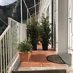 Mamma Rosa Bed and Breakfast Ποζιτάνο