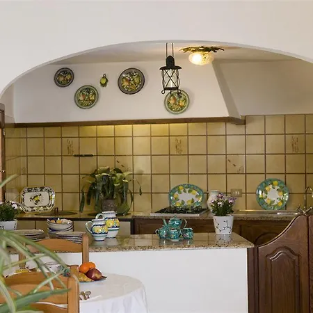Mamma Rosa Bed & Breakfast Positano