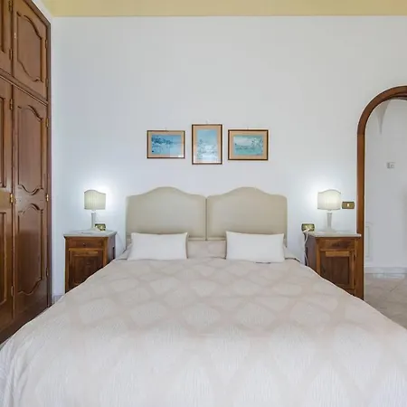 Mamma Rosa 4* פוזיטנו